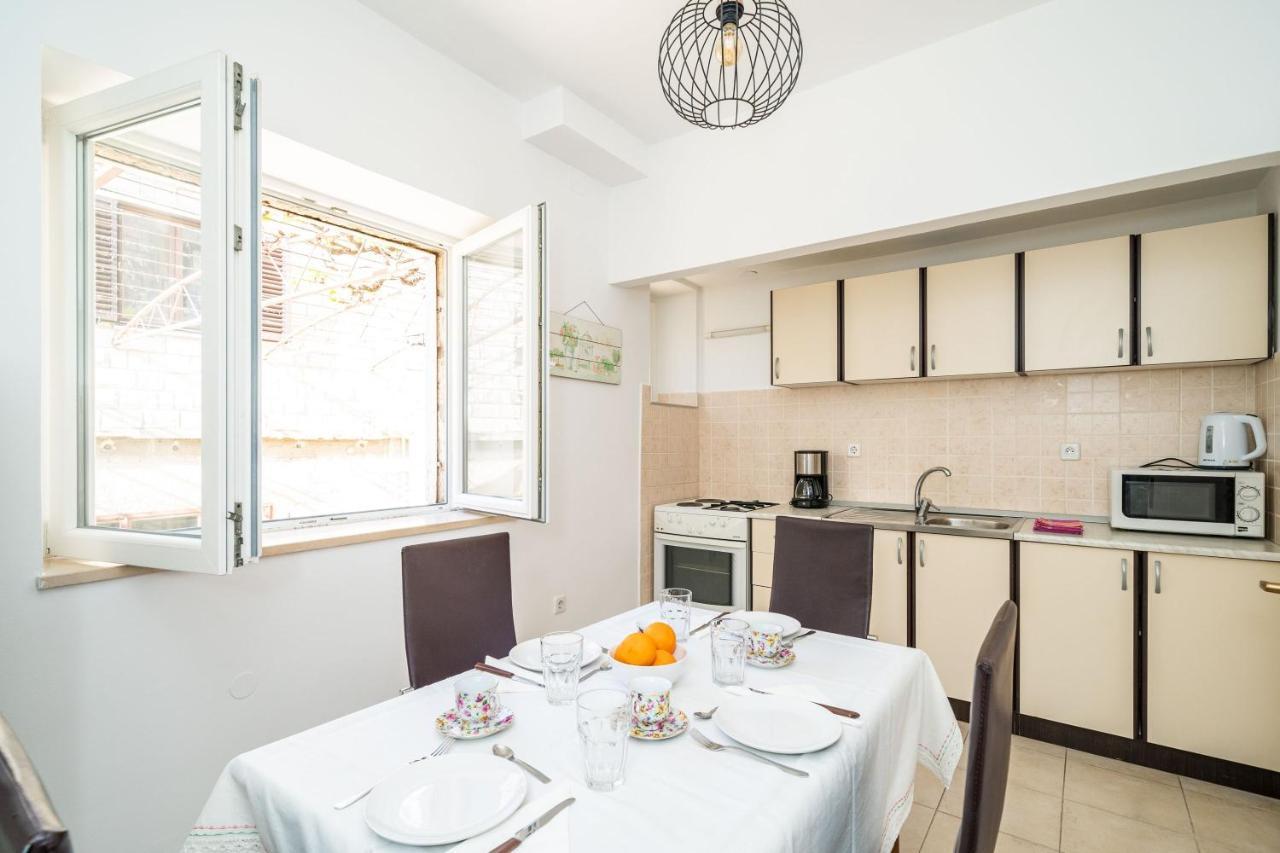 Apartments Sisic Дубровник Экстерьер фото